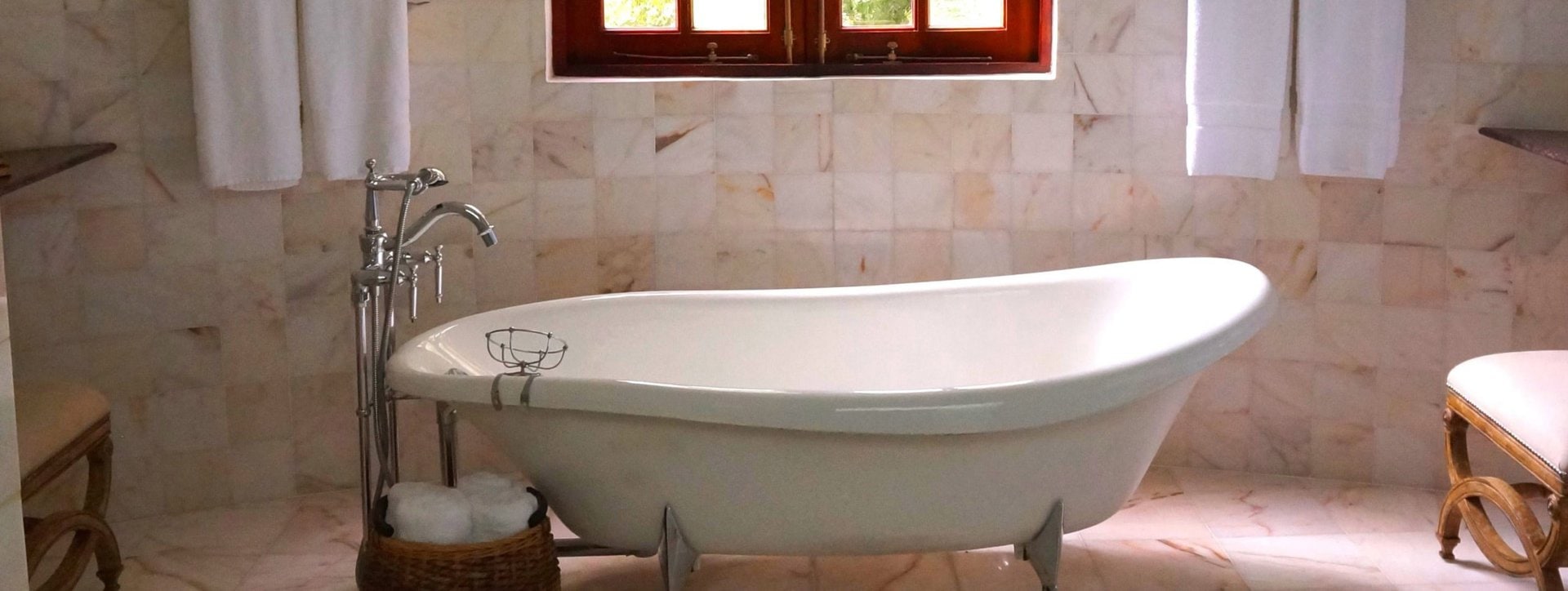 Elgin Bathtub Refinishing Surface Doctors
