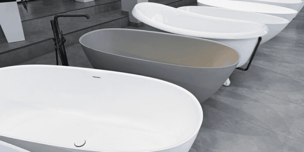 What’s the Best Type of Bathtub Material for Chicago Homes