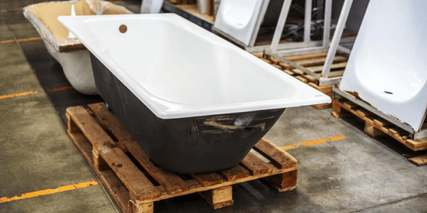 Cast Iron Bathtub Refinishing: Chips, Rust, and Stains